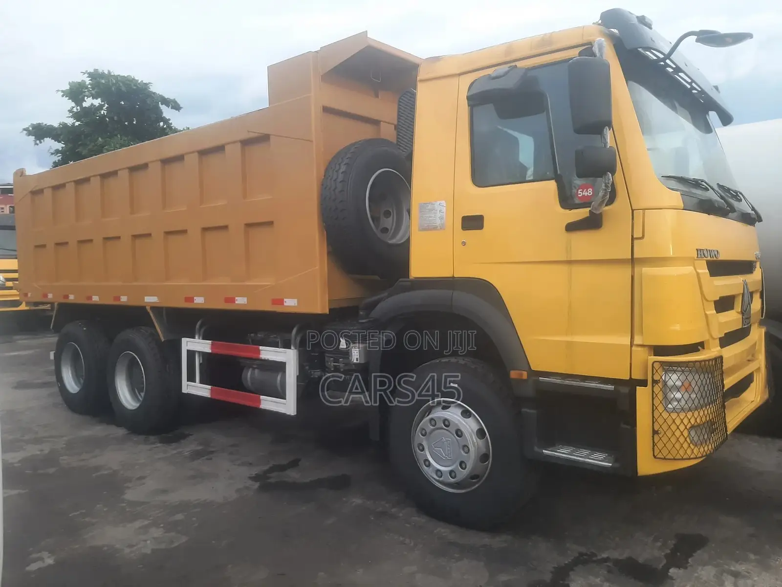 Sinotruk Howo 2010 Yellow
