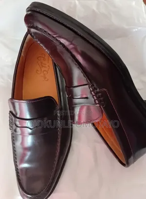Men's Shoe