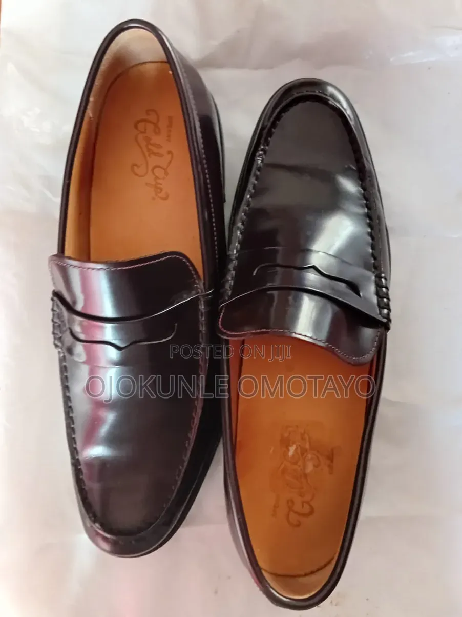 Men's Shoe