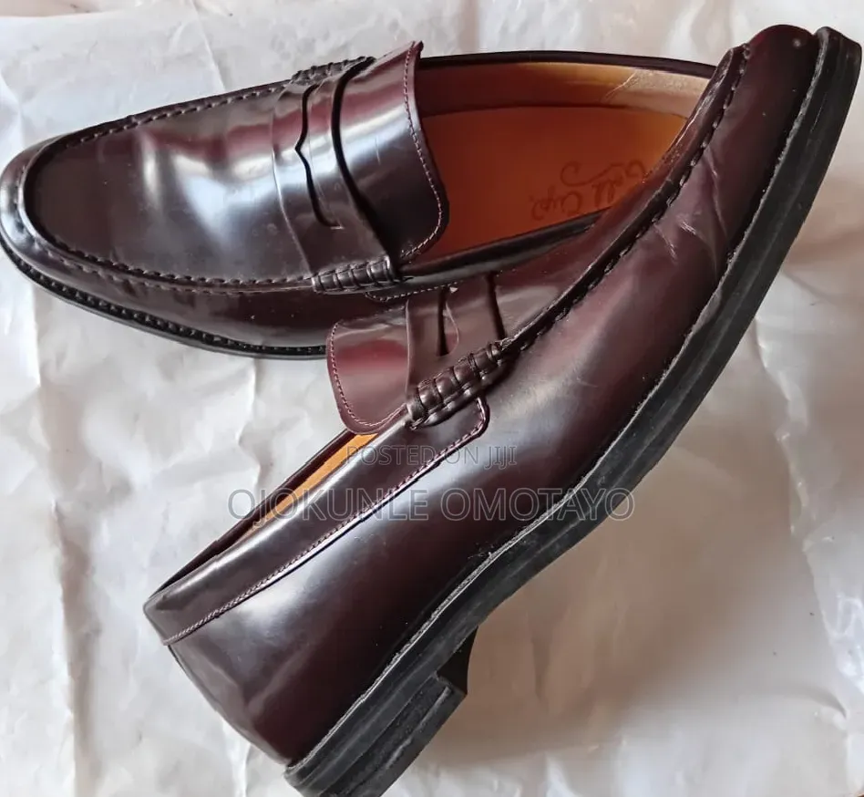 Men's Shoe