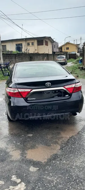 Toyota Camry 2016 Black