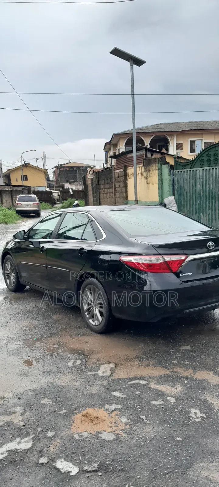Toyota Camry 2016 Black