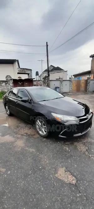 Toyota Camry 2016 Black