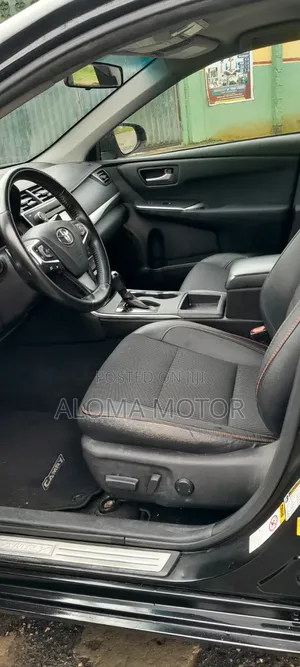 Toyota Camry 2016 Black