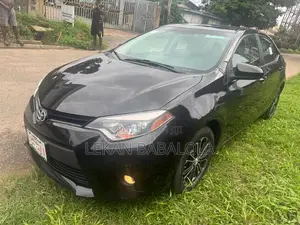 Toyota Corolla 2016 Black