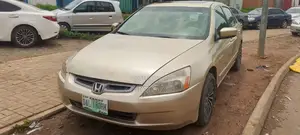Honda Accord 2004 Gold