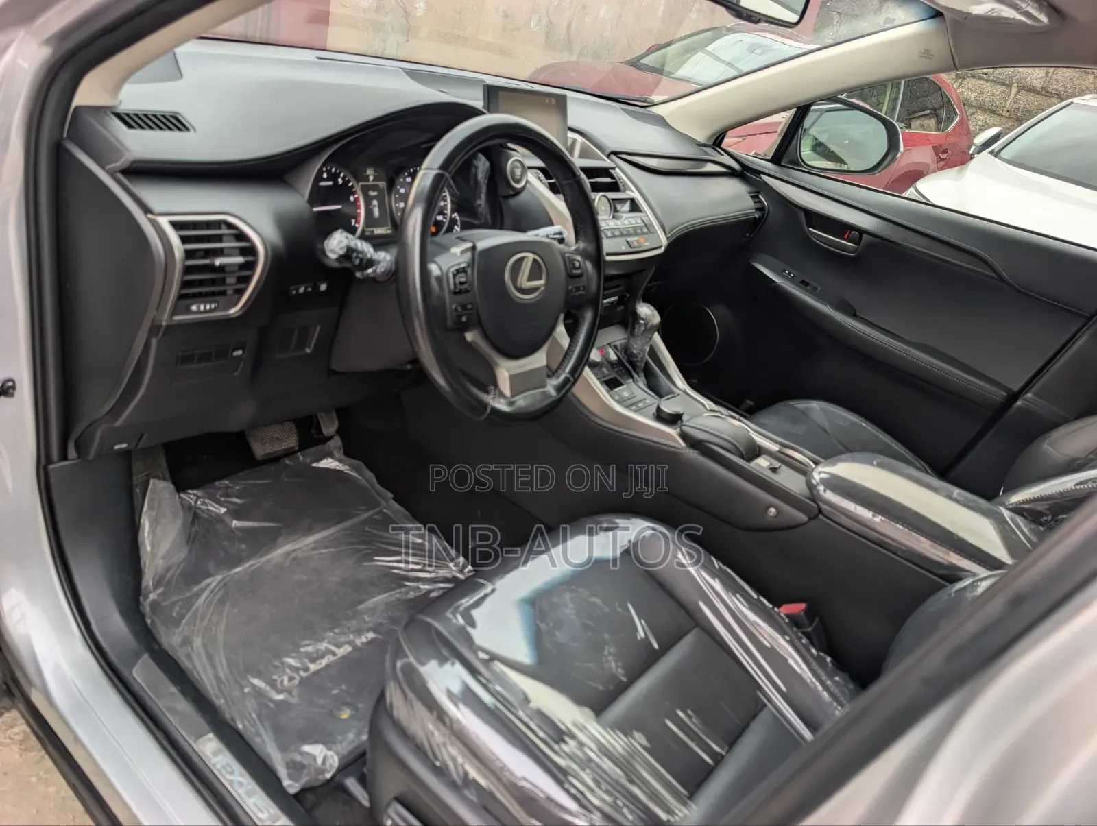 Lexus NX 2017 Silver