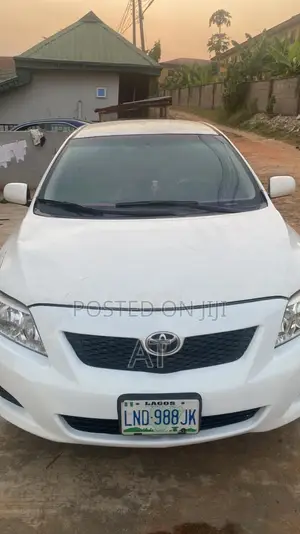 Toyota Corolla 1.8 Exclusive Automatic 2009 White