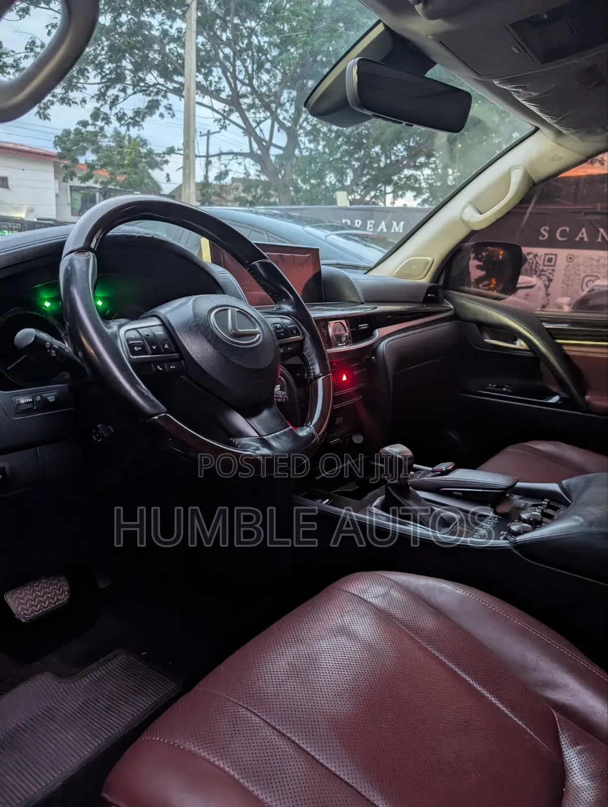 Lexus LX 2017 Black