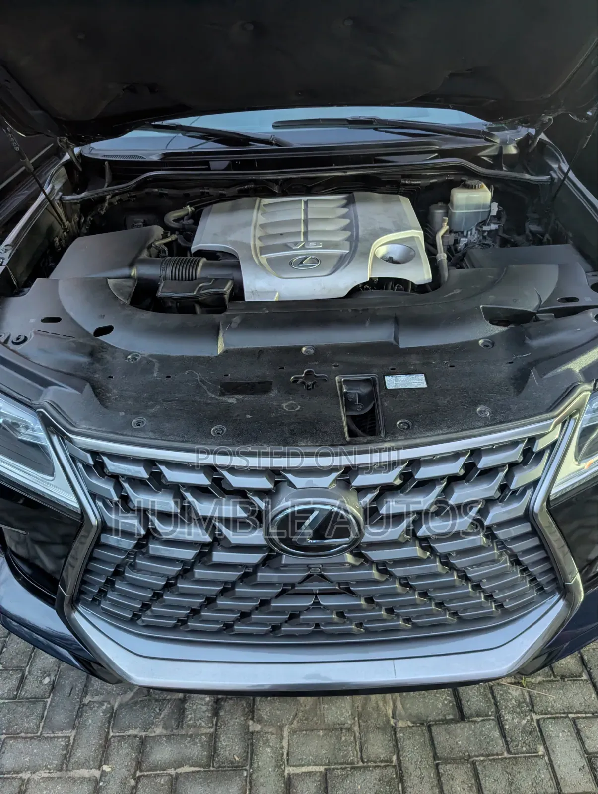 Lexus LX 2017 Black