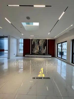 5bdrm Duplex in Lekki for sale