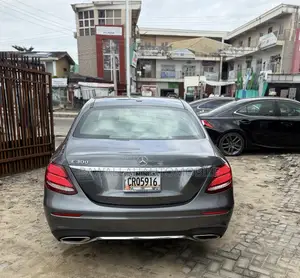 Mercedes-Benz E300 2018 Gray