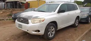 Toyota Highlander 2009 White