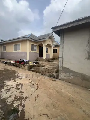Furnished 10bdrm Block of Flats in Illupeju Estate, Ado-Odo/Ota