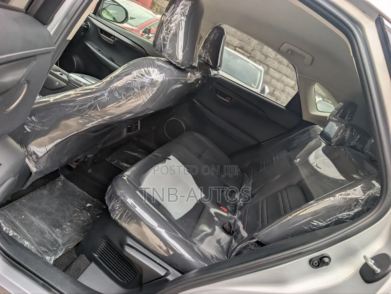 Lexus NX 2017 Silver