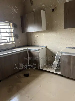 4bdrm Duplex in Lokogoma for sale