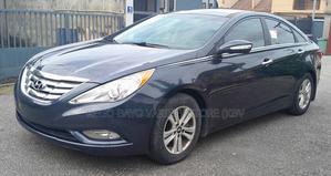 Hyundai Sonata Limited 2.0T Sedan (2.0L 4cyl 6A) 2012 Blue