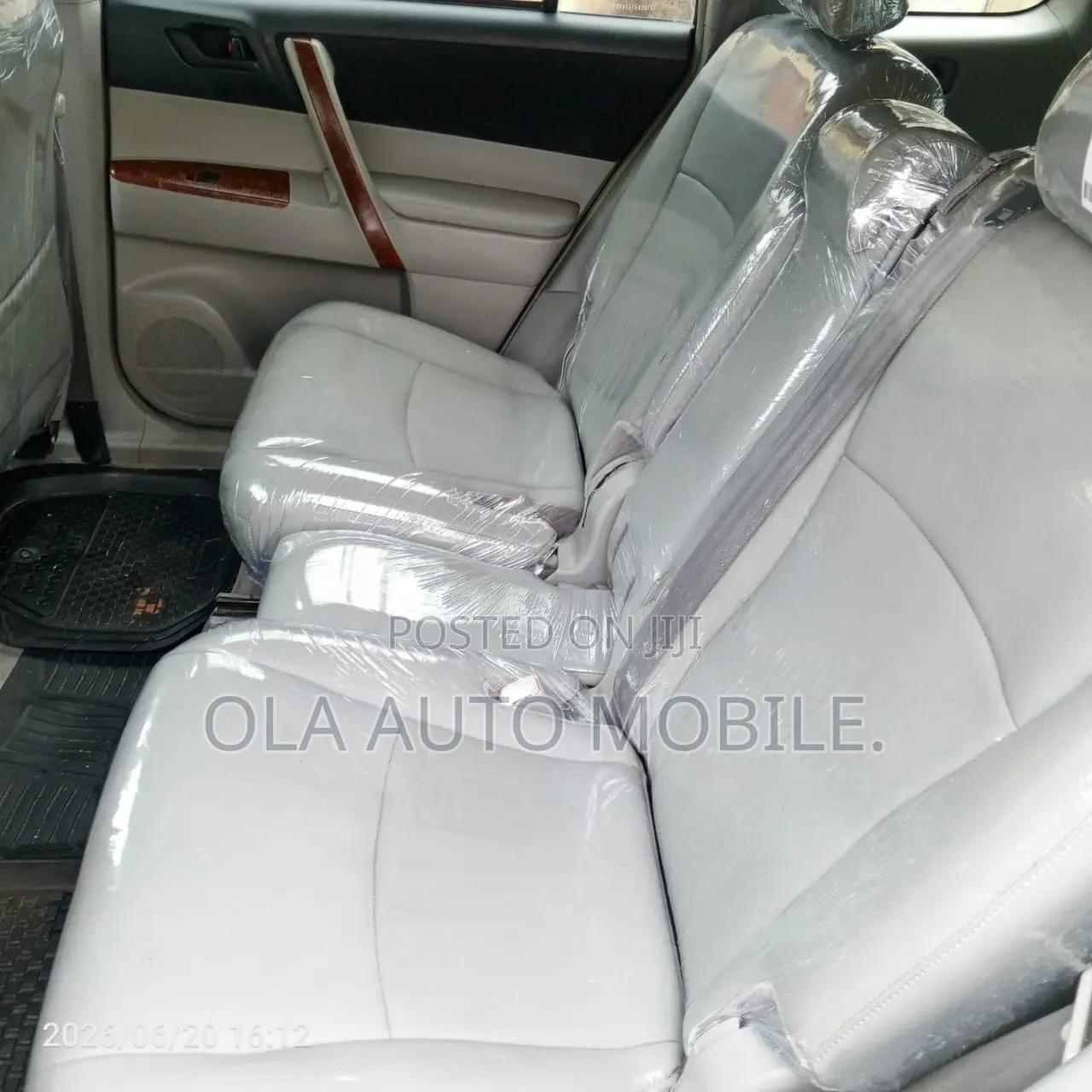 Toyota Highlander 2012 Silver