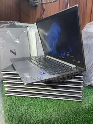 Laptop HP ZBook Firefly G8 16GB Intel Core i7 SSD 512GB