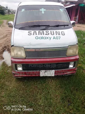 Daihatsu Hijet 2010 Red