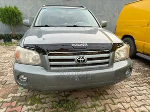 Toyota Highlander 2006 Green
