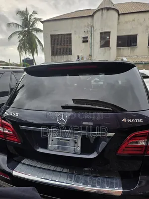 Mercedes-Benz M Class 2012 Blue