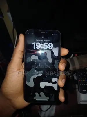 Apple iPhone XR 64 GB Black