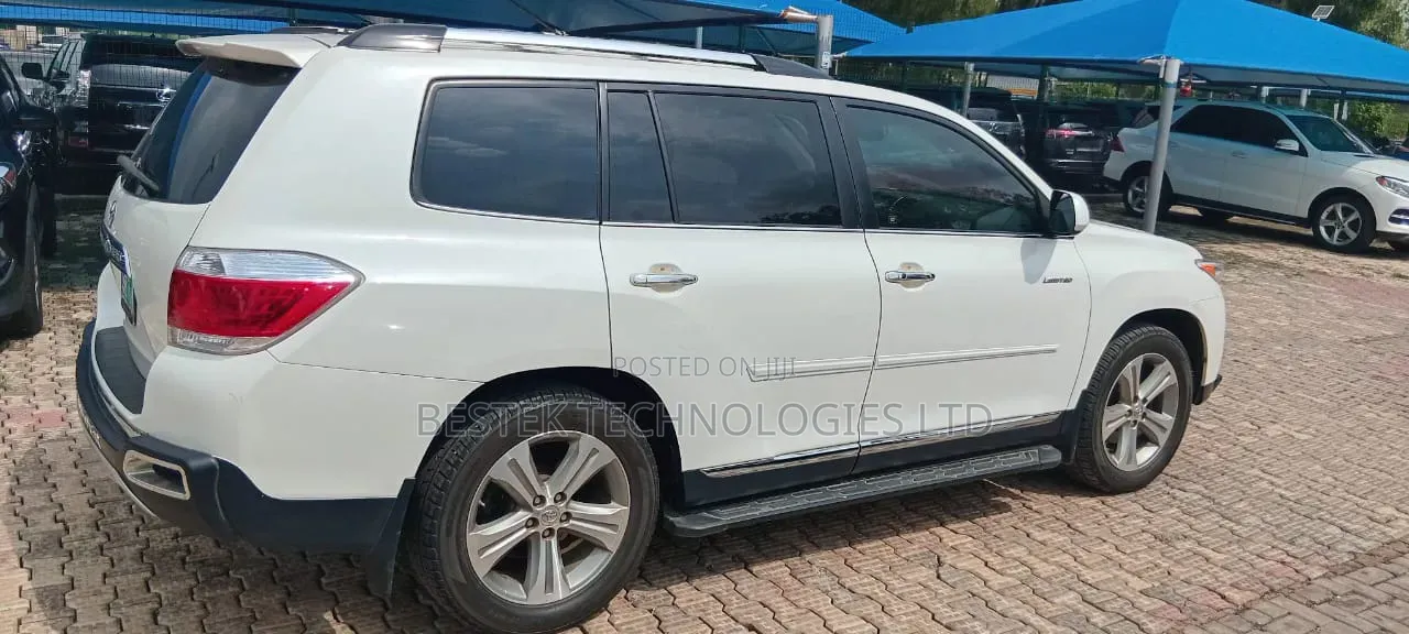 Toyota Highlander 2013 White