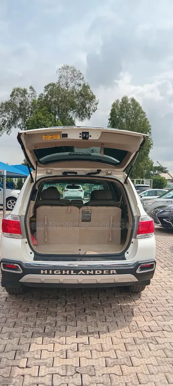 Toyota Highlander 2013 White