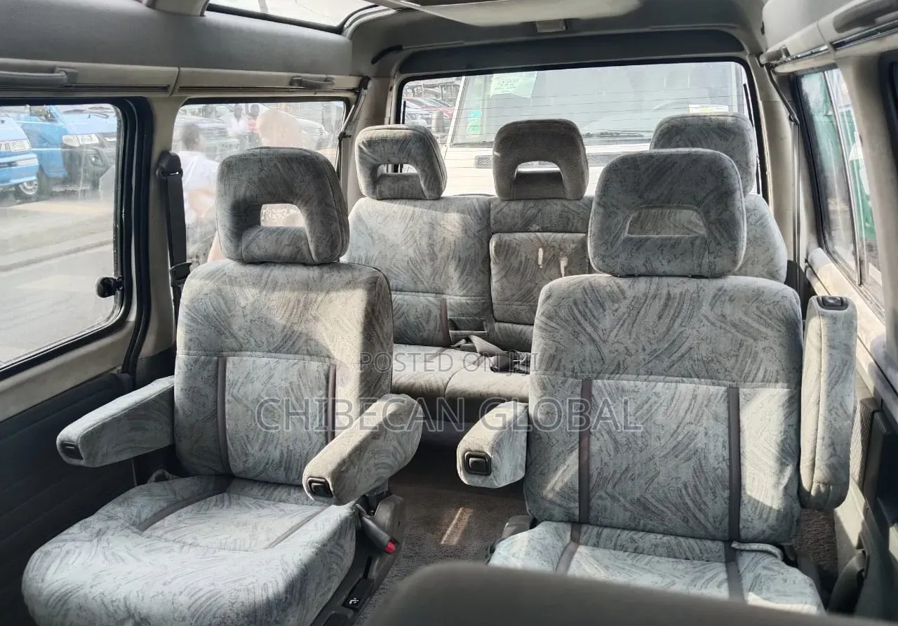 Mitsubishi L300 2010 White
