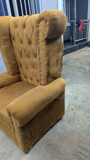 Single Sofa