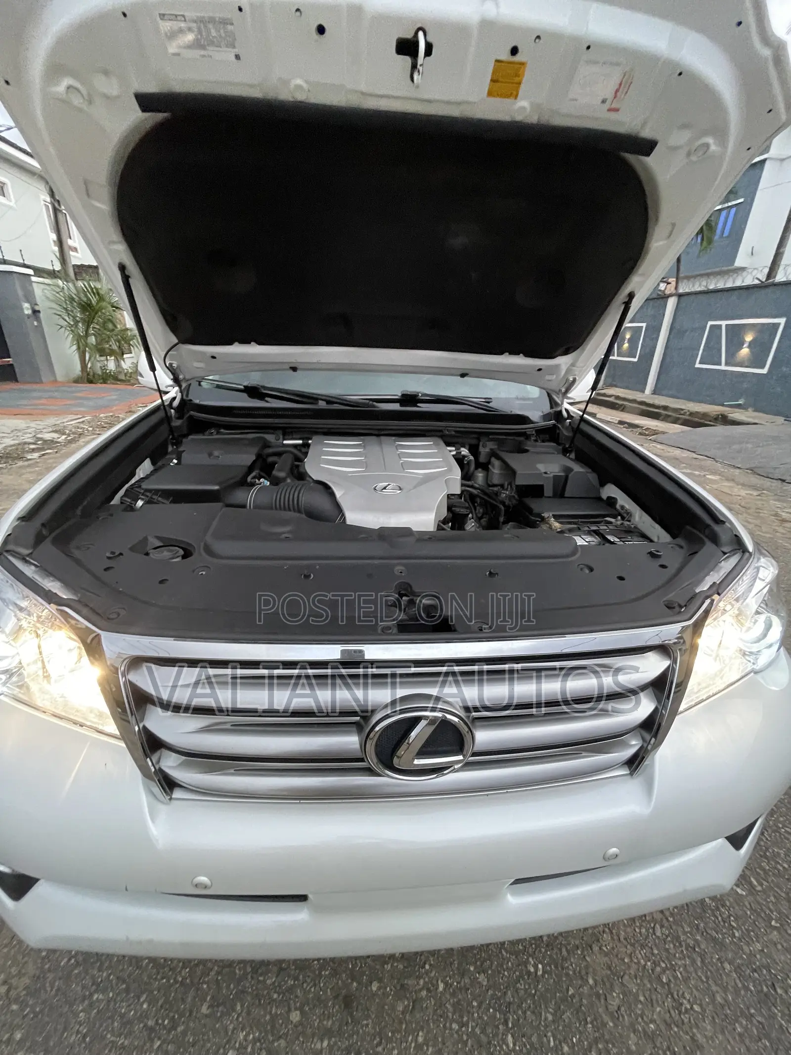Lexus GX 2013 White