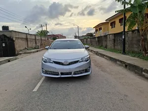 Toyota Camry 2013 Silver