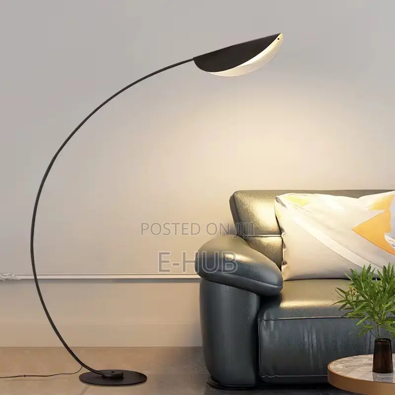 Leaf Head Floor Lamp