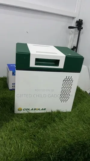 Cola 2000 Solar Generator