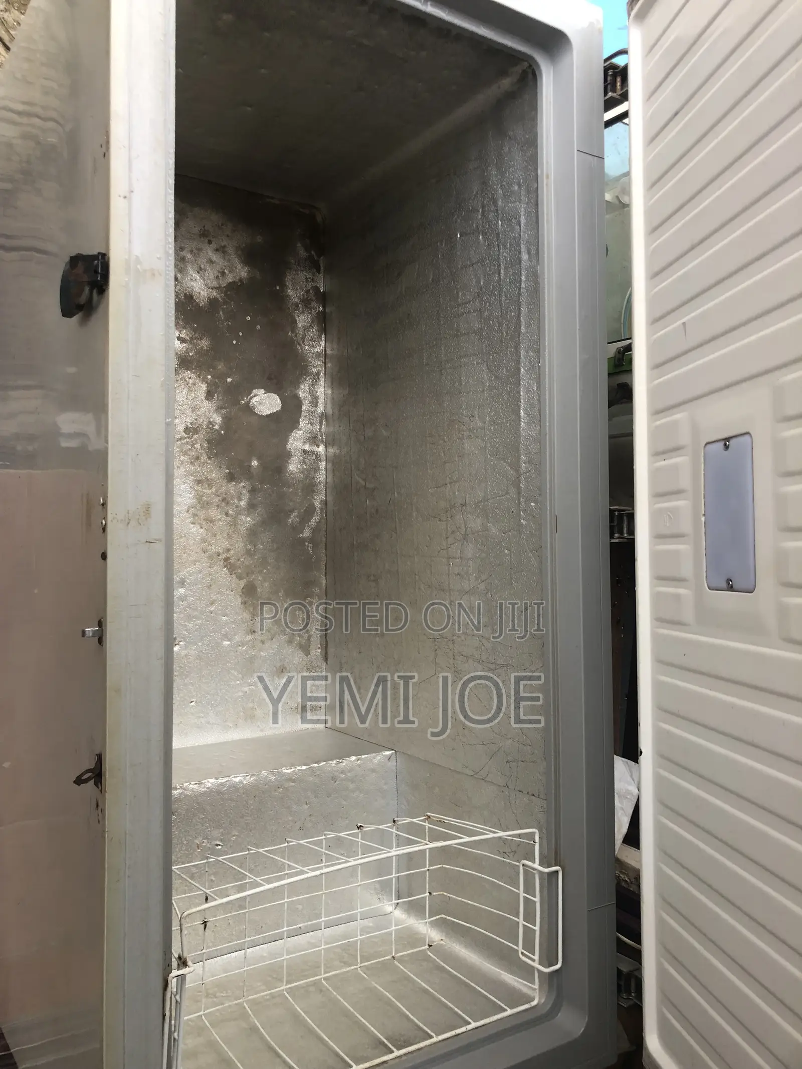 Hisense Chest Freezer, 420 Litres