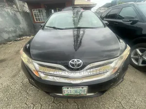 Toyota Venza AWD 2010 Black