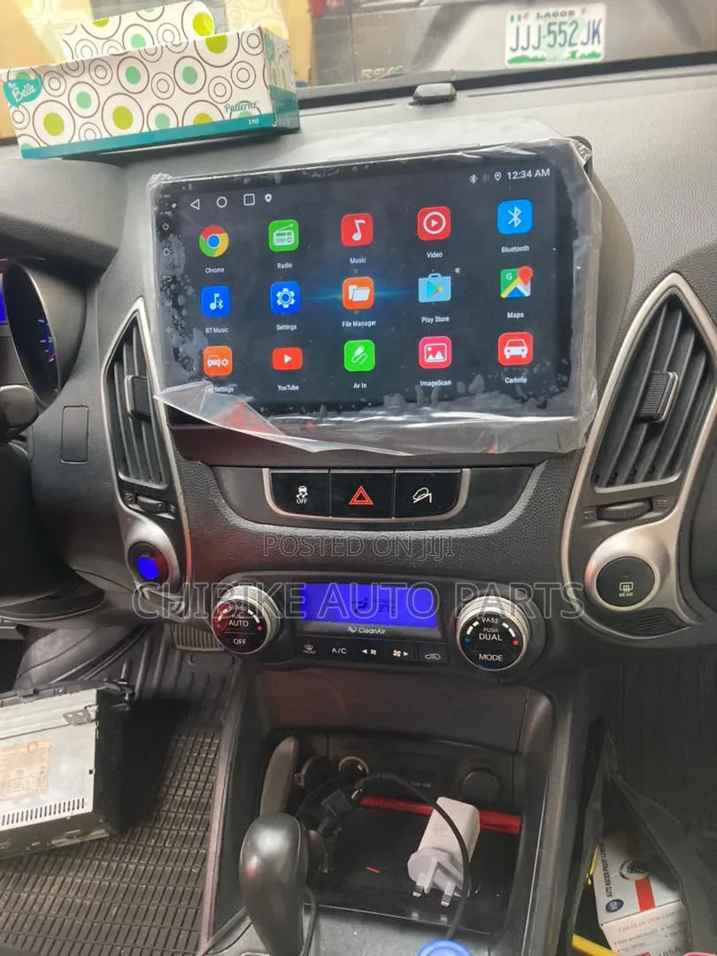 Hyundai Tucson Navigation Android/Reverse Camera