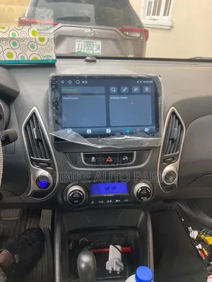 Hyundai Tucson Navigation Android/Reverse Camera