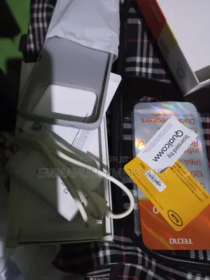 Tecno Spark 40 128 GB Gray