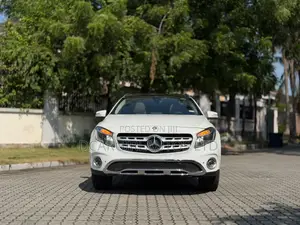 Mercedes-Benz GLA 250 2018 White