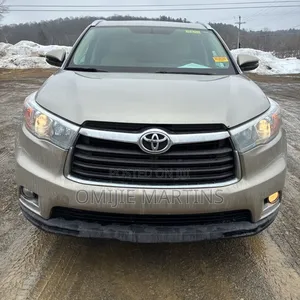 Toyota Highlander 2015 Silver