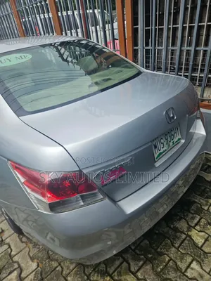 Honda Accord 2009 Silver