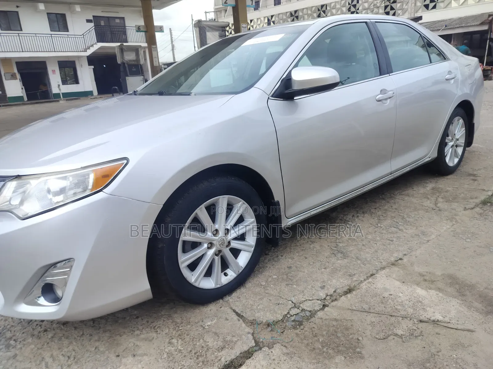 Toyota Camry 2013 Silver