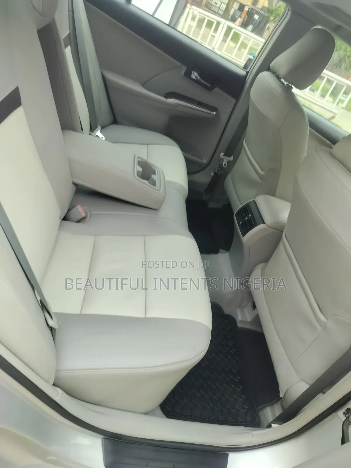 Toyota Camry 2013 Silver