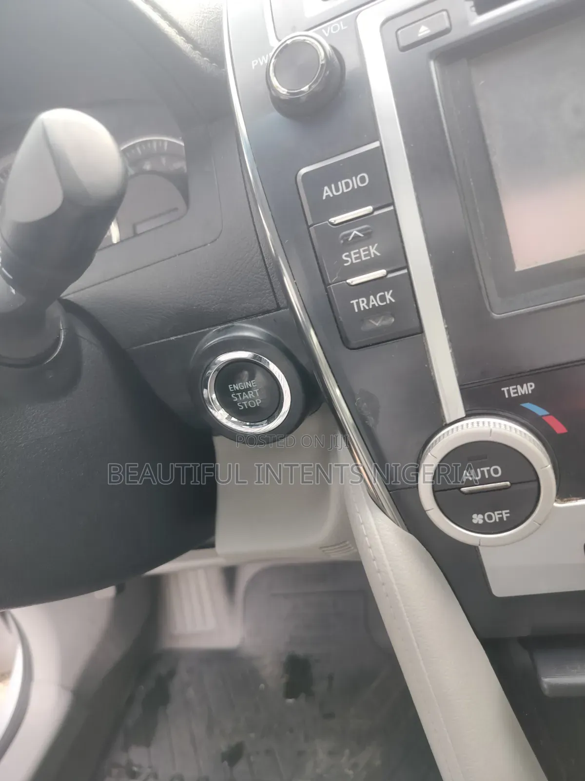 Toyota Camry 2013 Silver