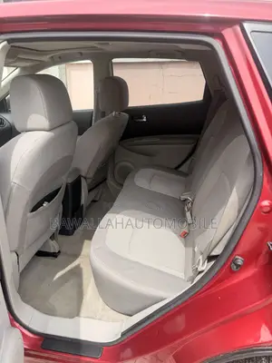 Nissan Rogue SV 2011 Red