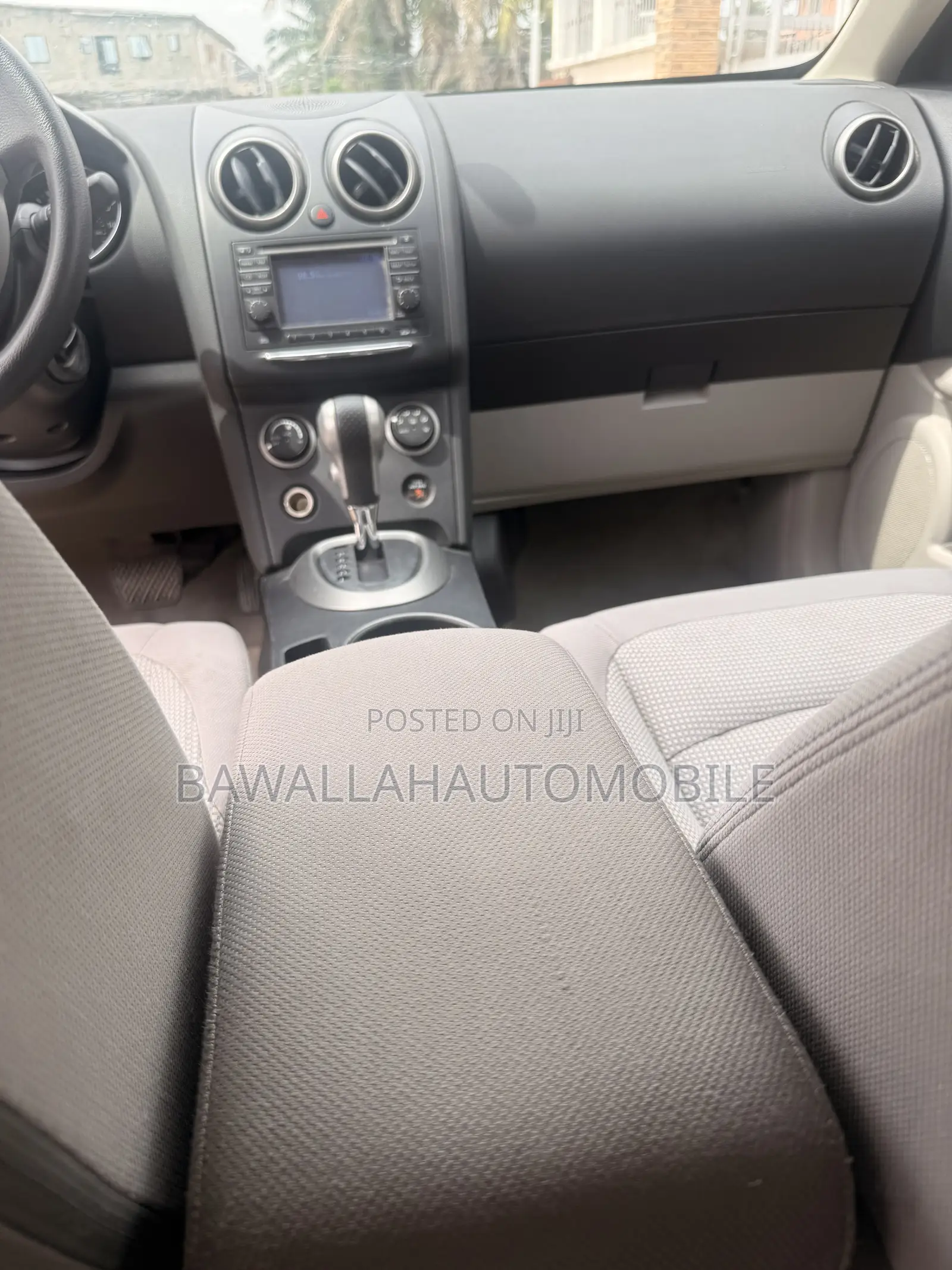 Nissan Rogue SV 2011 Red