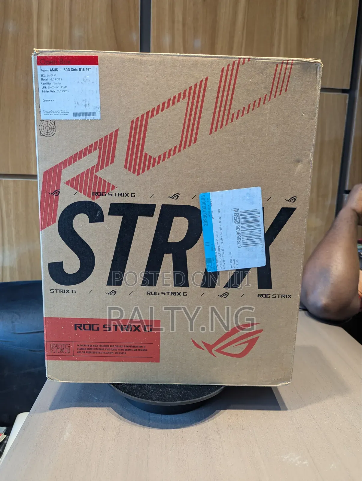 Laptop Asus ROG Strix G16 G614 16GB AMD Ryzen 9 SSD 1T
