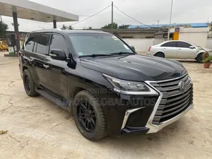 Lexus LX 2017 Black